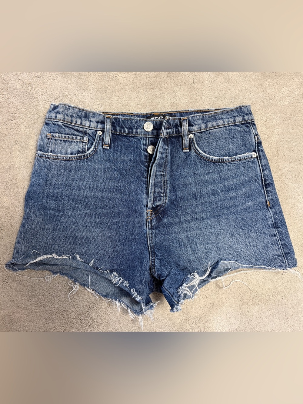 HUDSON CLASSIC CARA DENIM SHORTS DISTRESSED BUTTON-UP SIZE 31